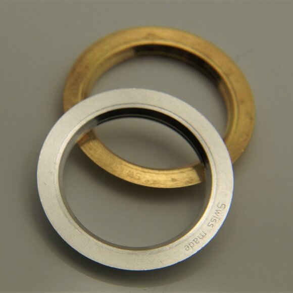 Vintage Gucci 2 - Metal Bezel Set - Gold and Silver Tone - New - Picture 2 of 2